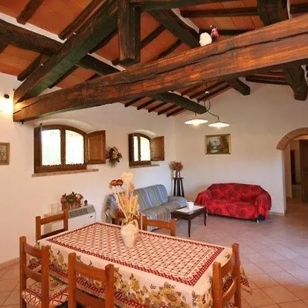 Sleeps 5 * Monticchiello